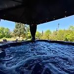 Villa Chateau Robert