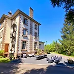 Villa Chateau Robert *