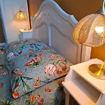 Chateau Robert Villa *