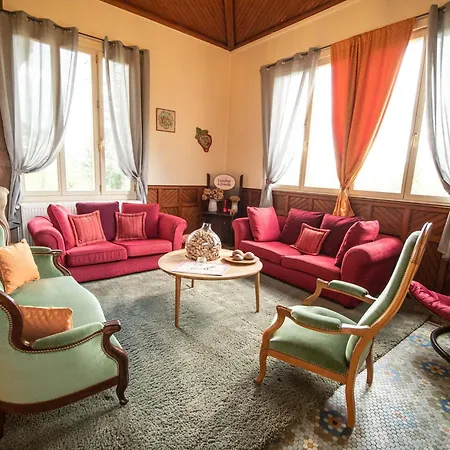 Chateau Robert Βίλα