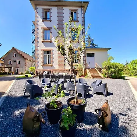 فيلة Chateau Robert