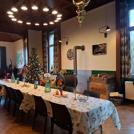 Chateau Robert Villa