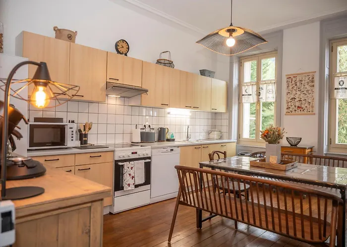 Chateau Robert Villa