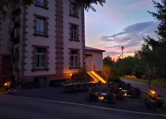 Chateau Robert Villa