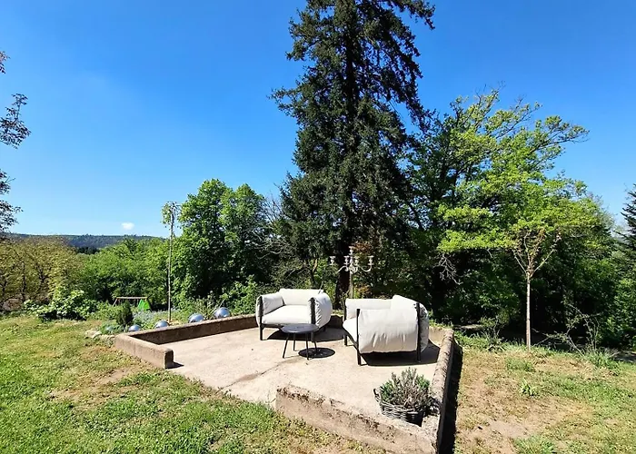 Château Robert Villa *